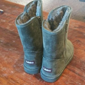 Lamo boots